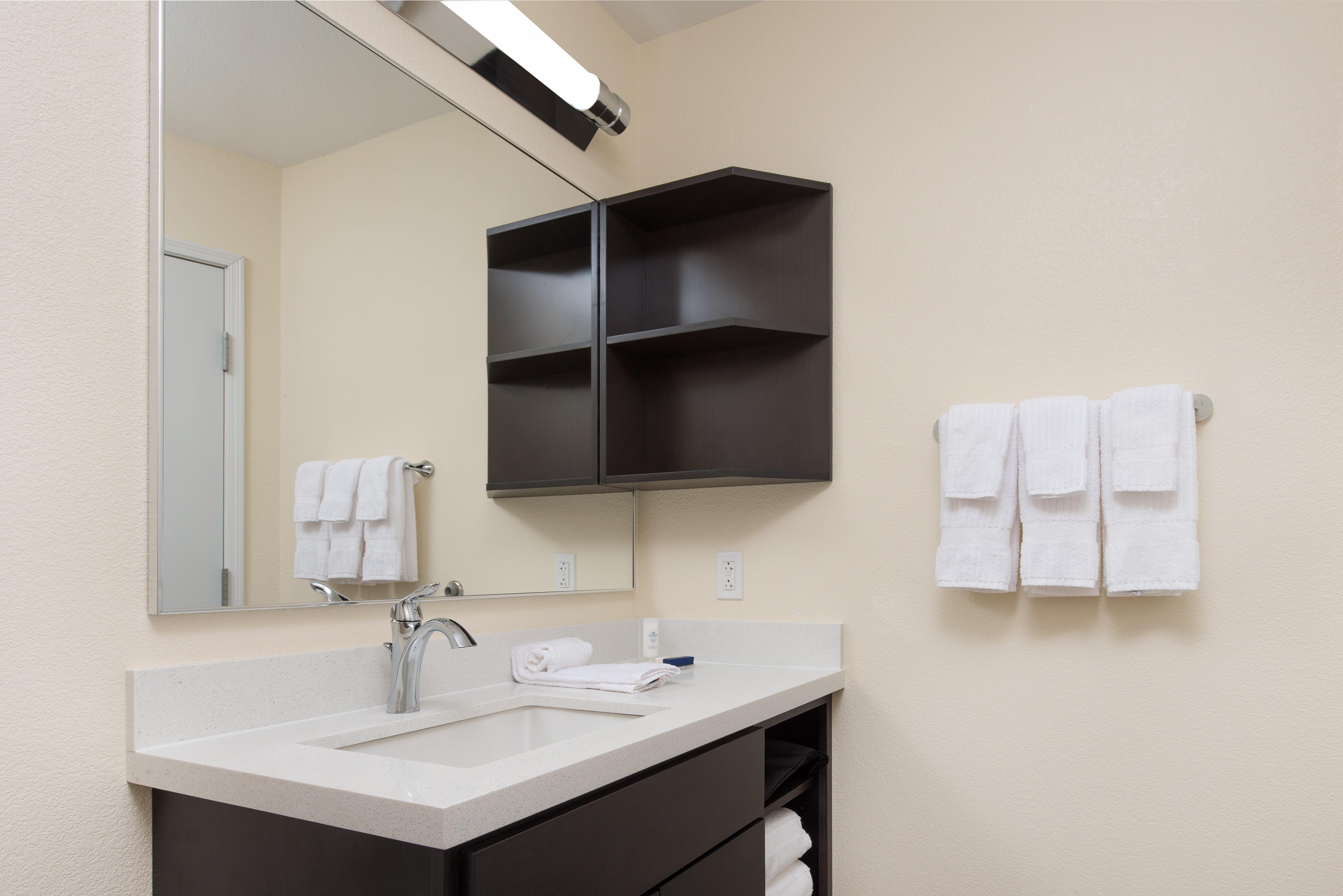 Candlewood Suites Columbia Hwy 63 & I-70 By Ihg Exterior foto